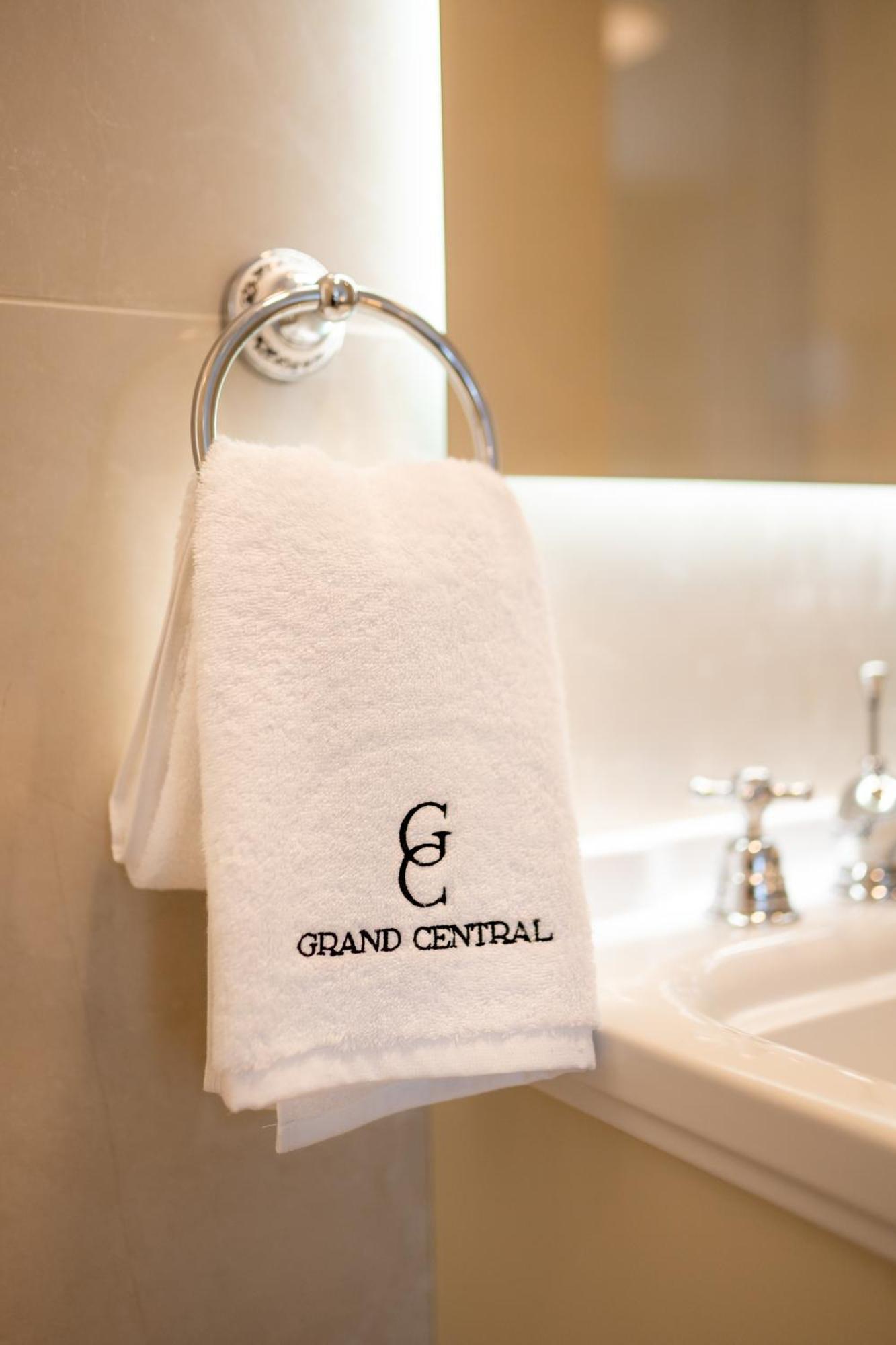 Grand Central Ljutomer Exteriör bild